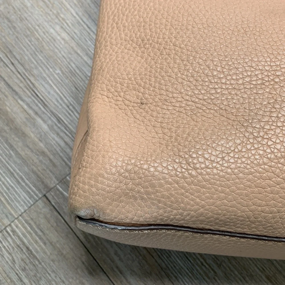 Tory Burch Tan Leather Purse - Picture 4 of 14